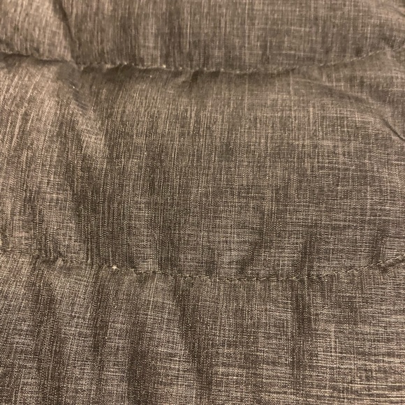 Peak Performance Blackburn Down Jacket Size Small - Picture 4 of 5